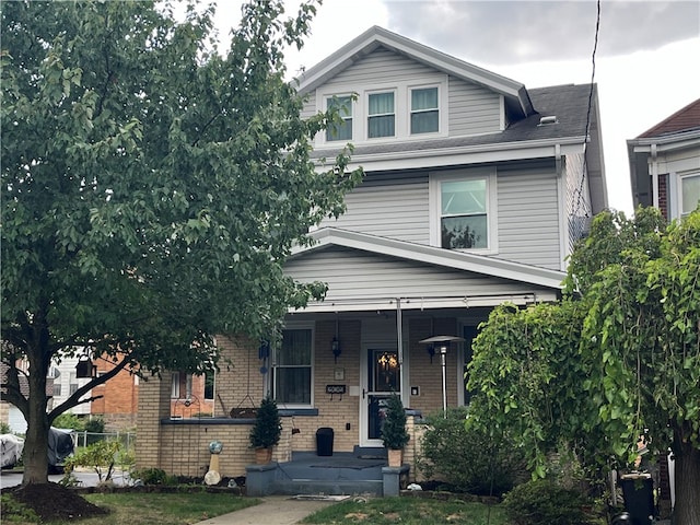 view of front facade featuring covered porch