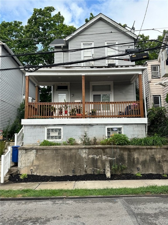 view of front of home