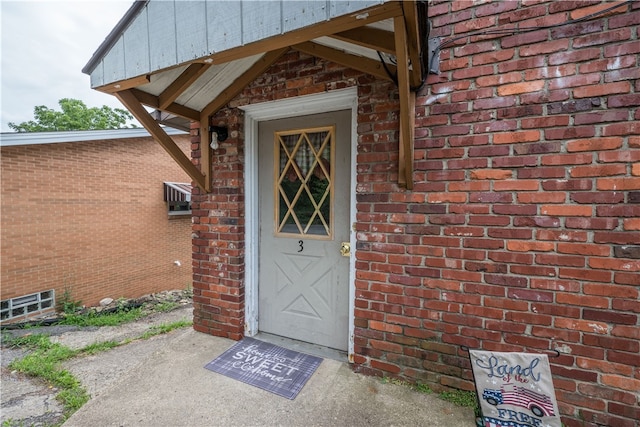 view of property entrance