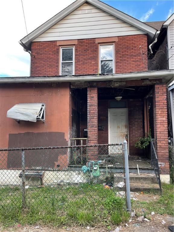 805 Oak St, Duquesne, PA 15110 - photo 1