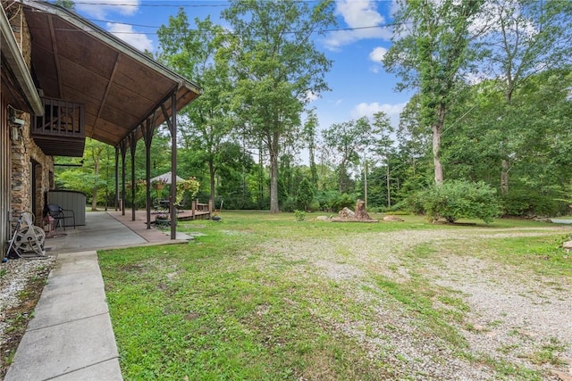 186 Lake Road Ln, Middlecreek Twp, PA 15557 - view of yard featuring driveway and a patio