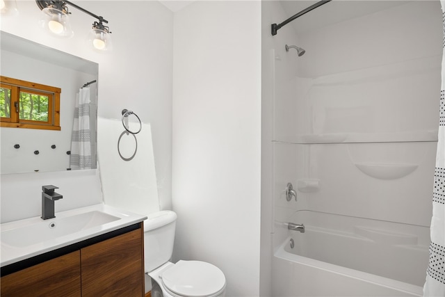 full bathroom with toilet, shower / tub combo with curtain, and vanity