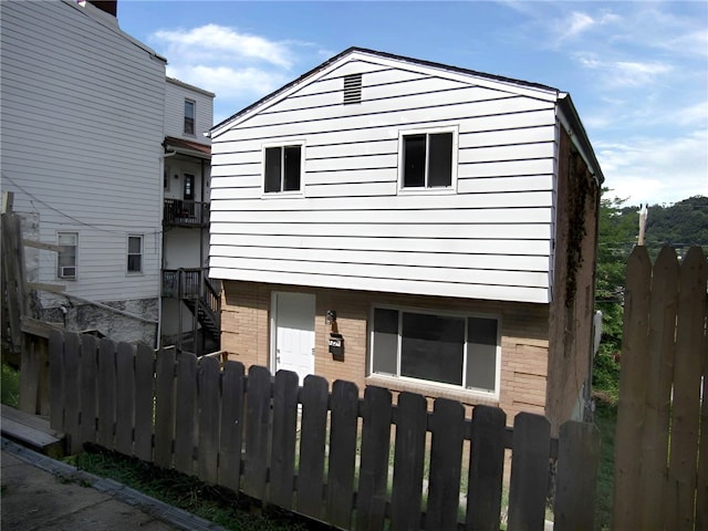 view of home's exterior