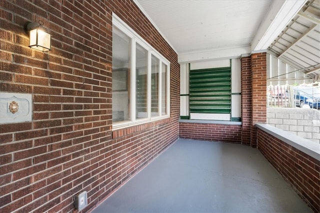 balcony with a porch