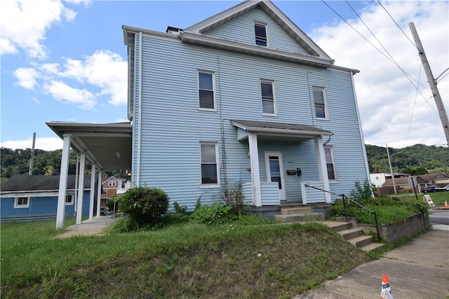 view of front of house