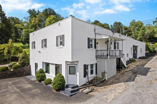 view of front of home