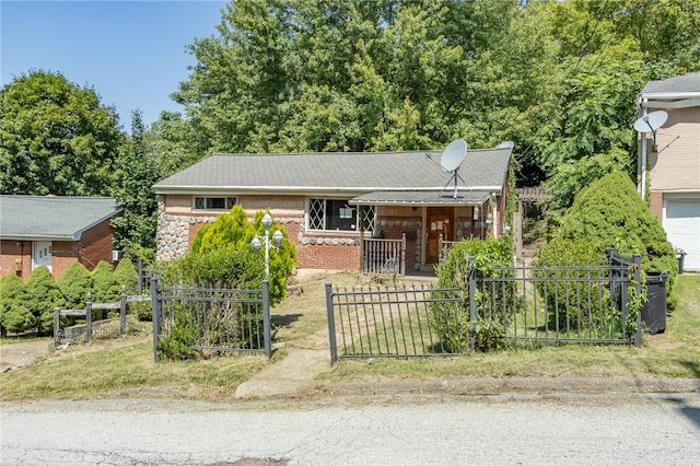 view of front facade with a garage