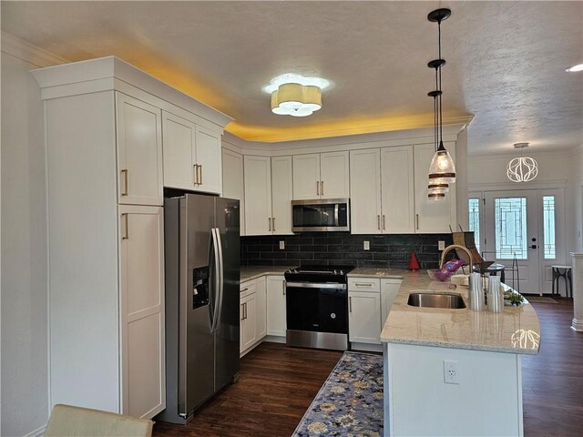 814 S 10th St, New Stanton, PA 15697 - photo 4