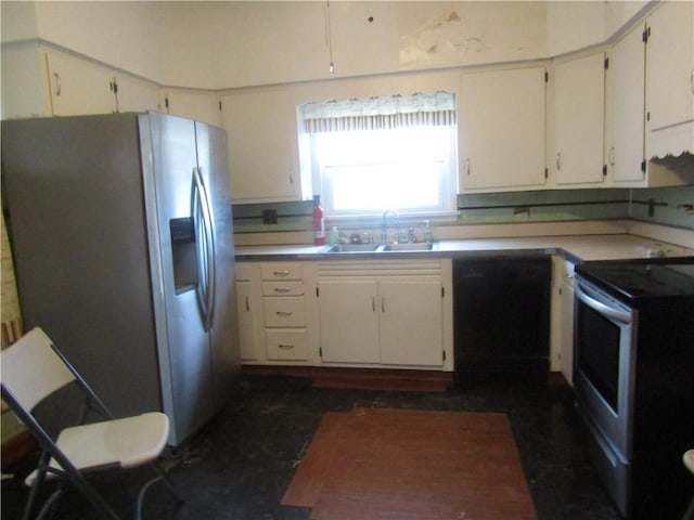 113 E Church Ave, Masontown, PA 15425 - kitchen featuring a sink, appliances with stainless steel finishes, and light countertops