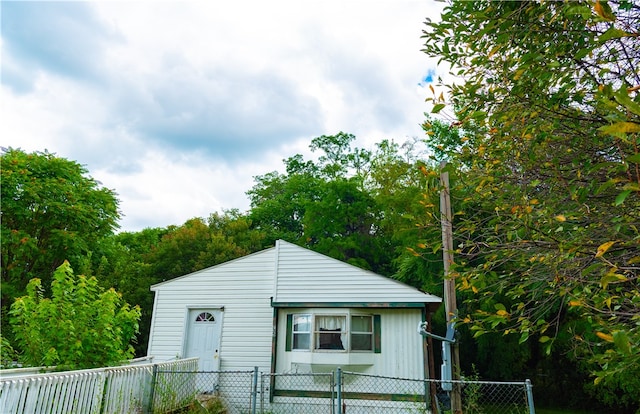 view of front of home