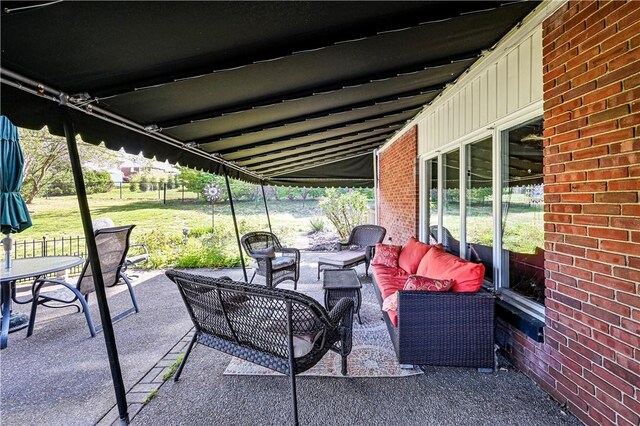 view of patio / terrace featuring an outdoor hangout area