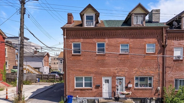 view of front of house