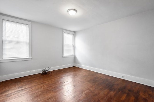 622 Bellaire Ave, Brookline, PA 15226 - unfurnished room with baseboards and dark wood-style flooring