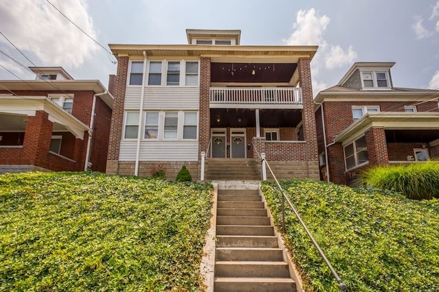 622 Bellaire Ave, Brookline, PA 15226 - view of front of house featuring a balcony and stairs