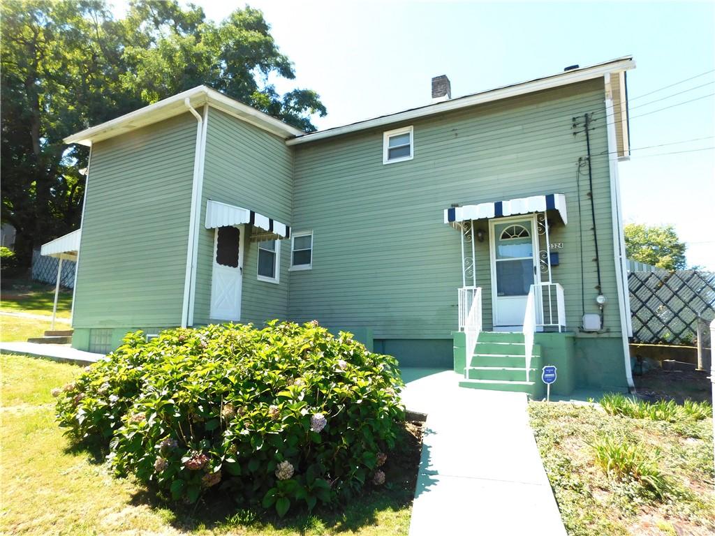 view of front of house