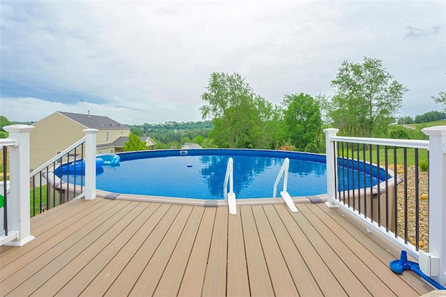 view of swimming pool