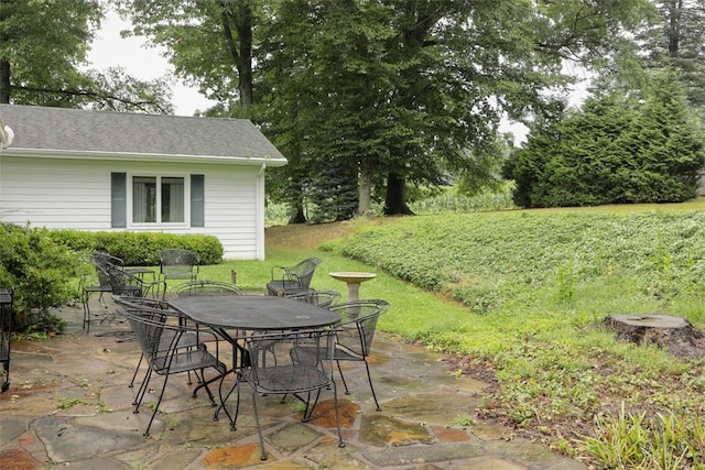 view of patio with outdoor dining space