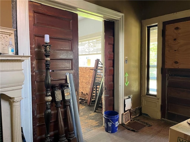 view of foyer entrance