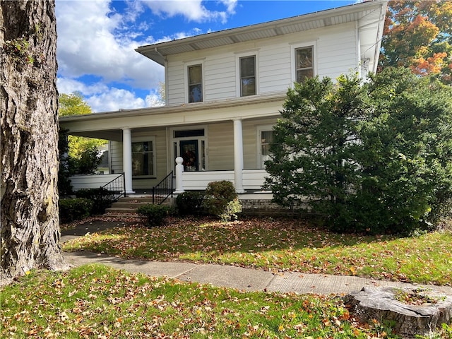 view of front facade with covered porch