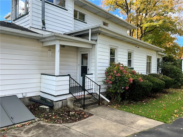 view of property entrance