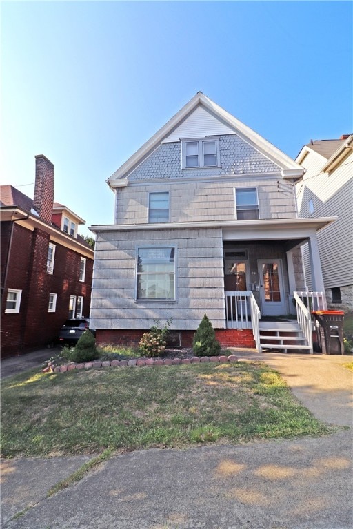 view of front of house with a porch