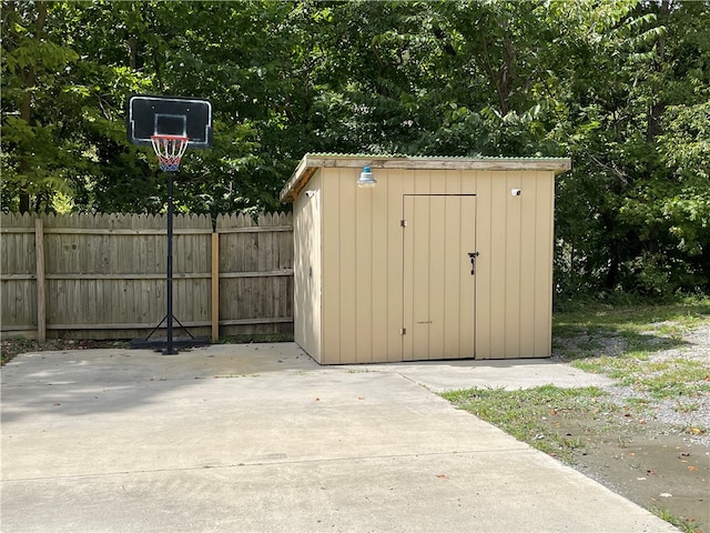 view of outbuilding