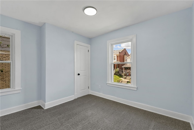 view of carpeted spare room