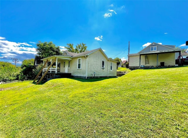 exterior space featuring a lawn