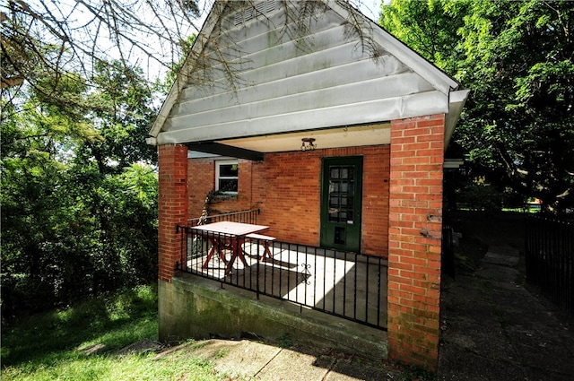 view of home's exterior