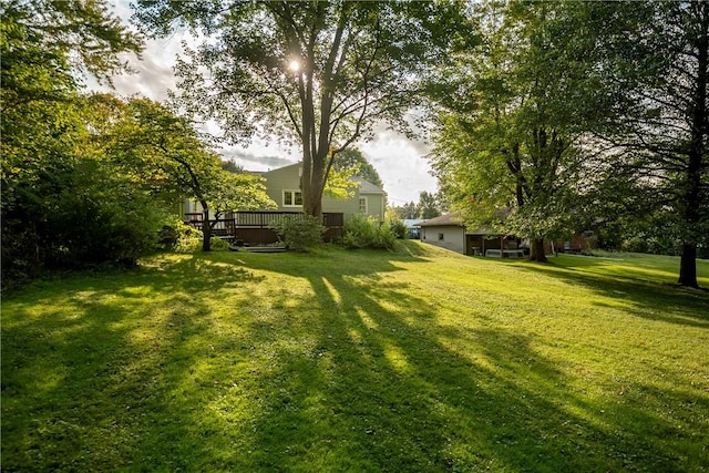 314 Lunn Blvd, Farrell, PA 16121 - view of yard with a wooden deck