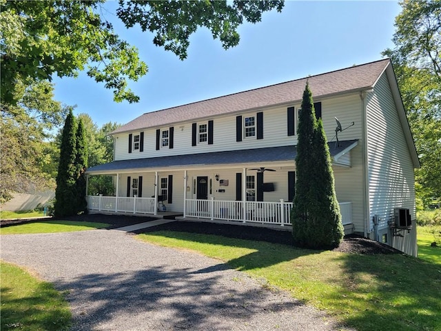 629 Euclid Ave, Grove City Boro, PA 16127 - view of front of house with covered porch and a front lawn