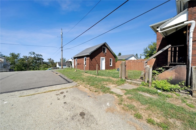 view of side of home