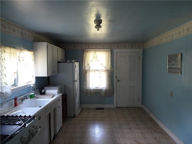 140 Wentsler Ave, New Stanton, PA 15672 - photo 6