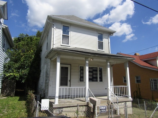 view of front of house featuring covered porch