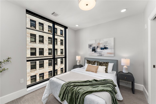 bedroom featuring carpet floors