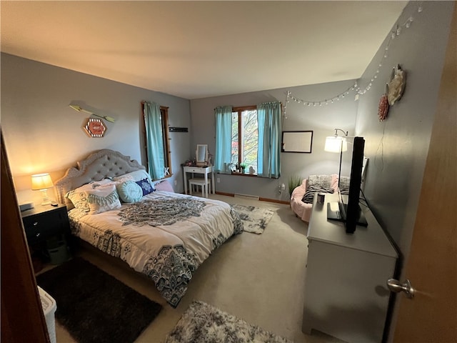 view of carpeted bedroom