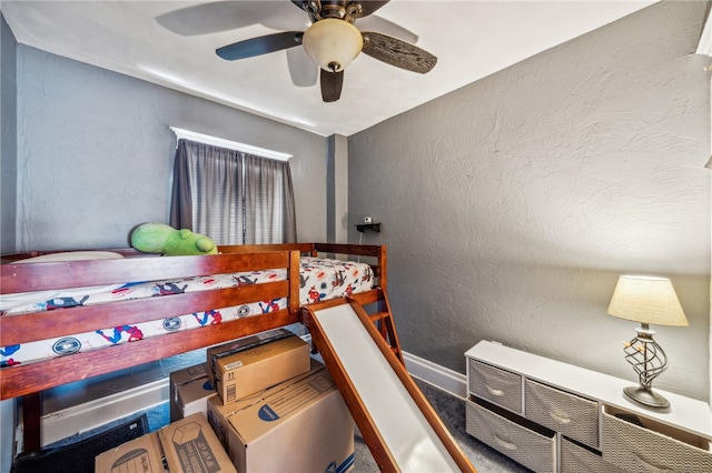 bedroom with ceiling fan