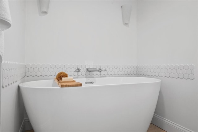 bathroom featuring a bathing tub