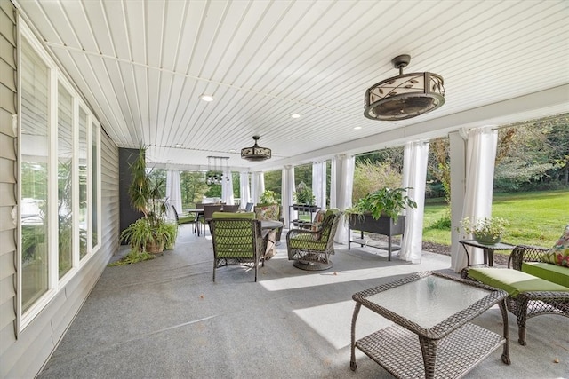 view of sunroom / solarium