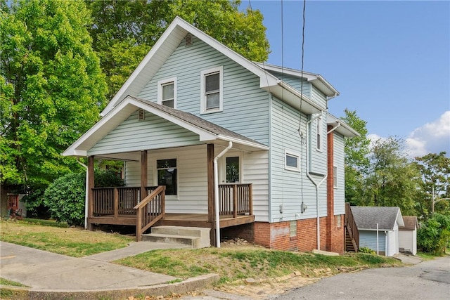 view of front of property featuring covered porch