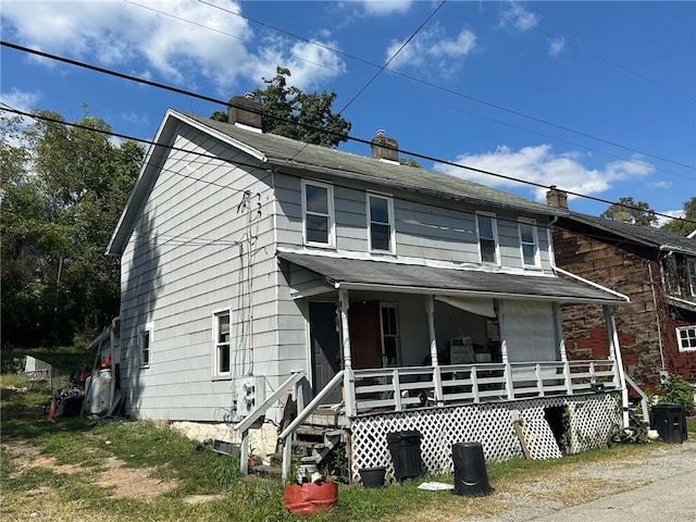 view of front of house featuring a porch