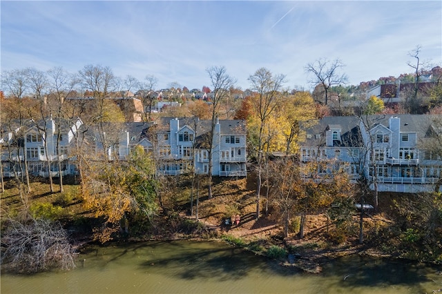 bird's eye view featuring a water view