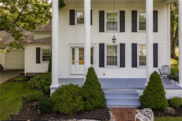 view of front of home with covered porch