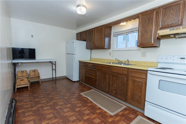 818-820 Broadway Ave, Stowe Twp, PA 15136 - kitchen featuring under cabinet range hood, a sink, white appliances, and light countertops