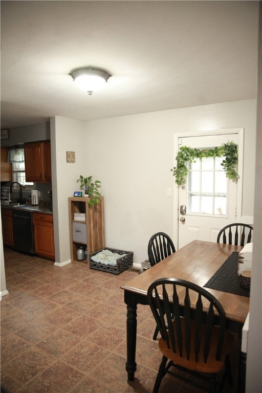 dining area with sink