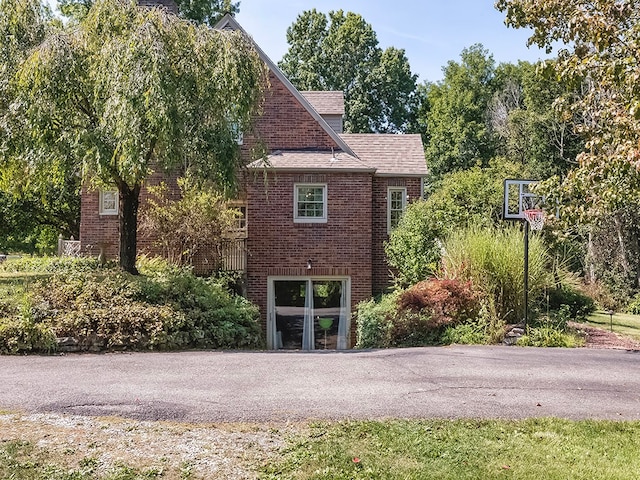 view of property exterior