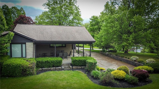 view of community featuring a yard