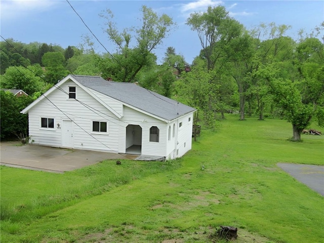 6129 State Route 88, Union Twp Wsh, PA 15332 - view of side of home with a lawn