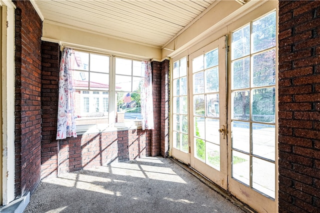 view of unfurnished sunroom