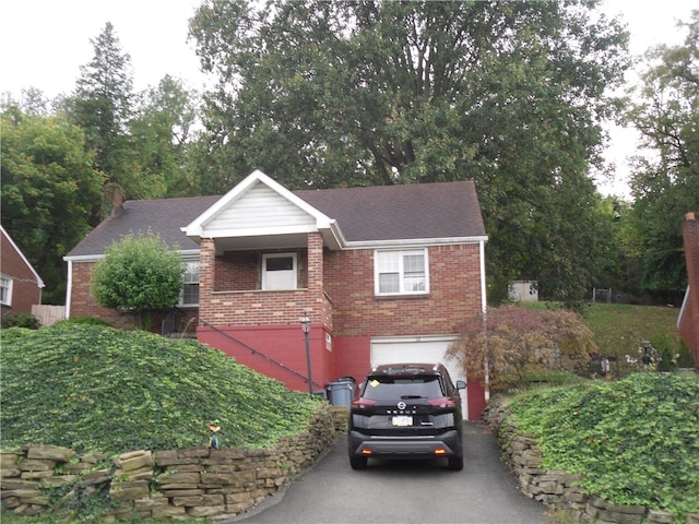 view of front of house featuring a garage